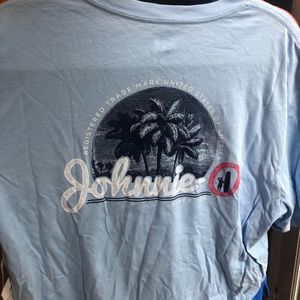 Men's New Johnnie O T-Shirt. Large.